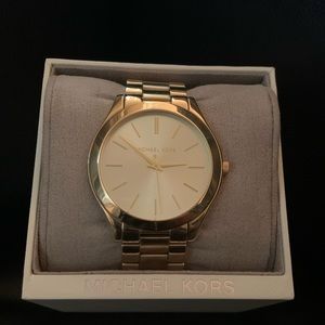 Gold MK watch (NEEDS NEW BATTERY!)